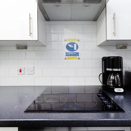 Wells Street Central Apartments London Exterior photo