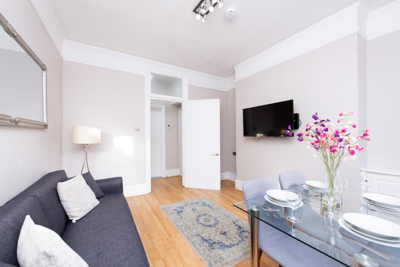 Wells Street Central Apartments London Exterior photo